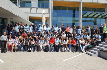 Blind and visually impaired youths visit Cedefop